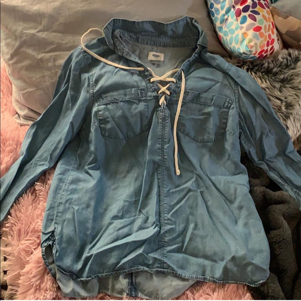 Old Navy lace up top